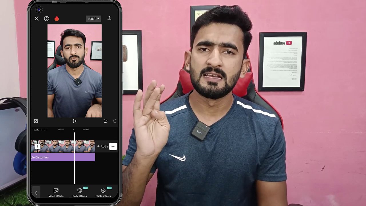 A visual example of a circular mask being applied to a subject's face to highlight it with a specific effect.